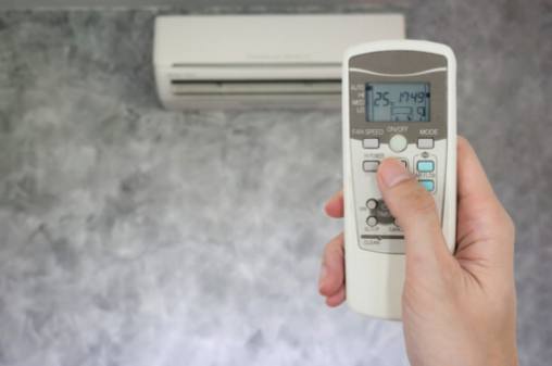 DIYホームインプロvementのための最もエネルギー効率の高いエアコンオプション